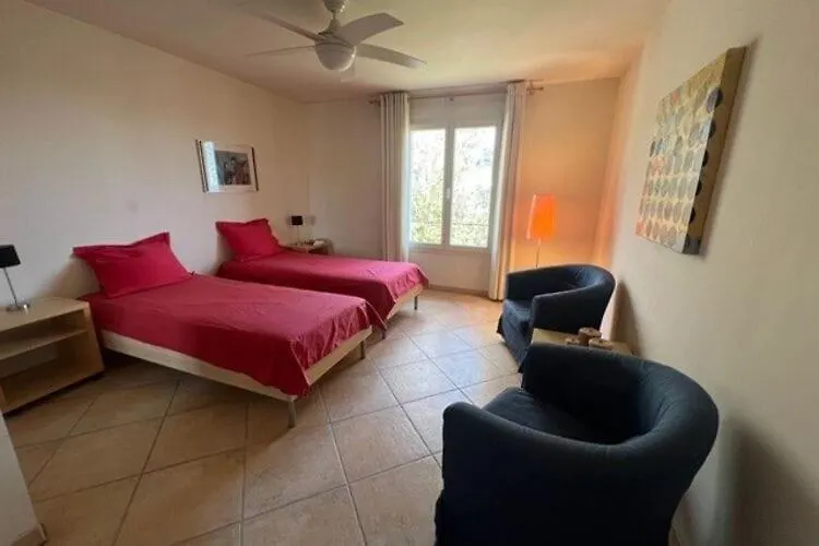 Modern Villa With Private Pool In Cabris